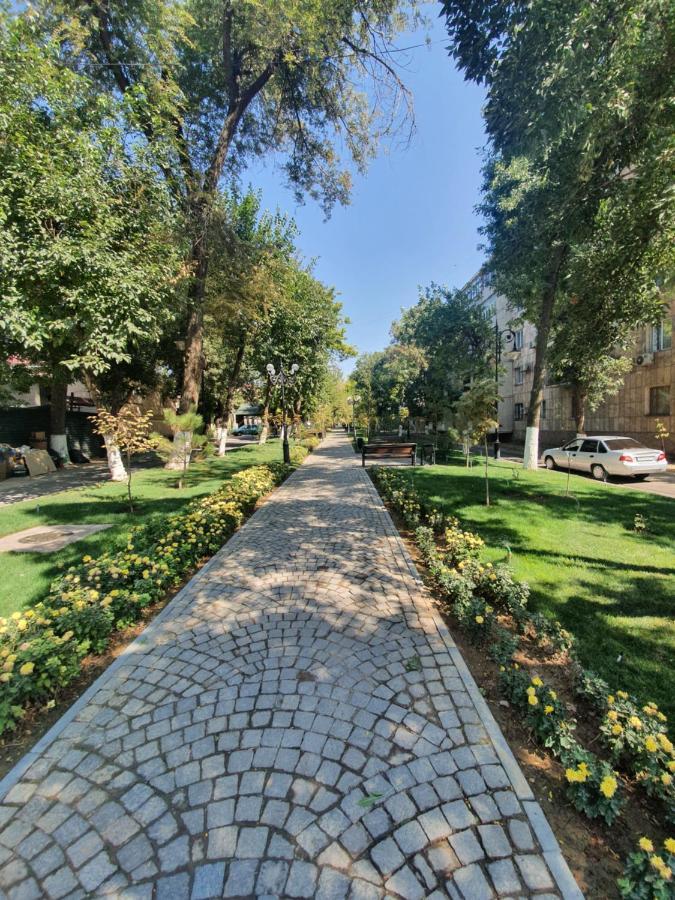 2-Х Комнатная Квартира Посуточно Шымкент Экстерьер фото